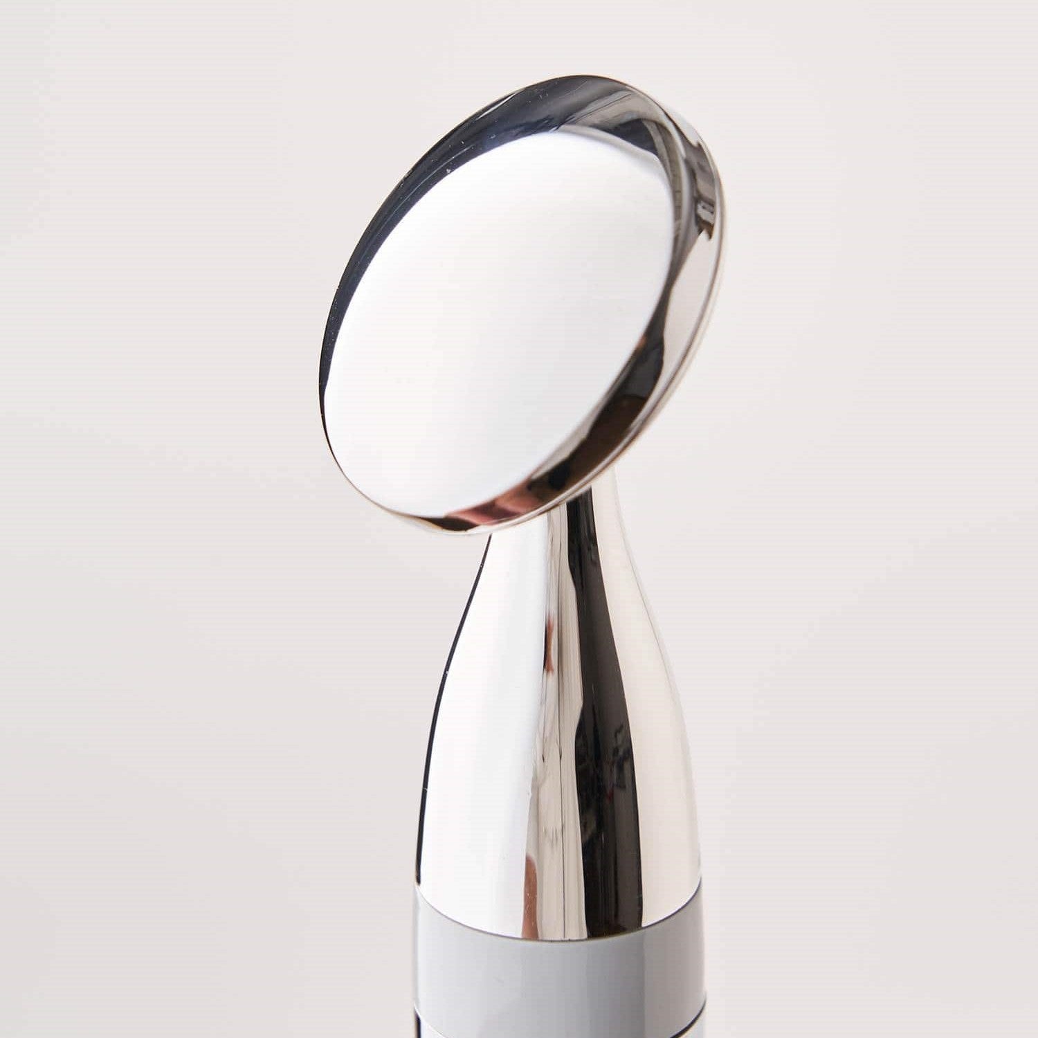 Facial Skin Treatment Device