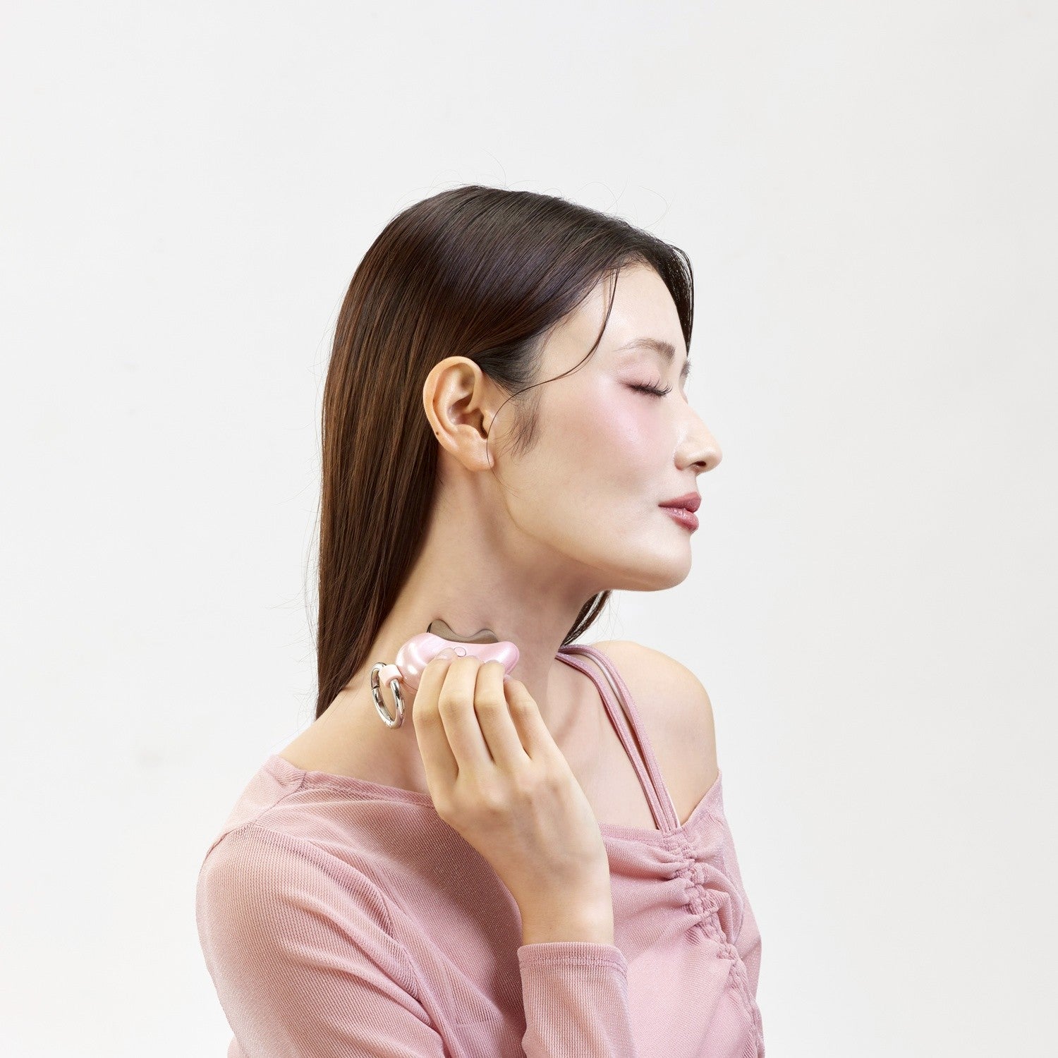 Face Care Heart Charm with Gua Sha and W-Pointer