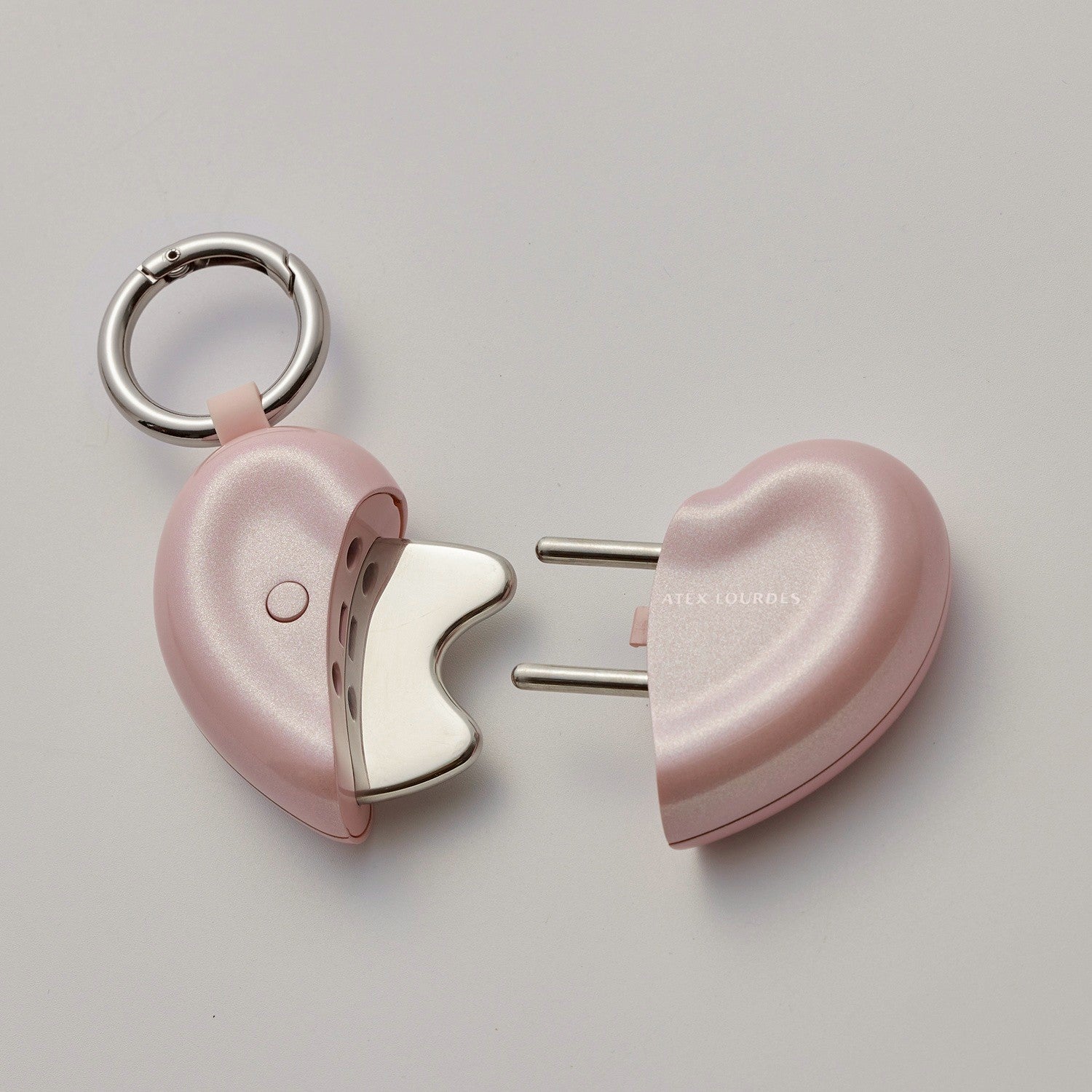Face Care Heart Charm with Gua Sha and W-Pointer
